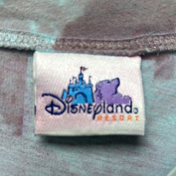 Disneyland resort Tinker Bell t-shirt size s - Picture 3 of 7